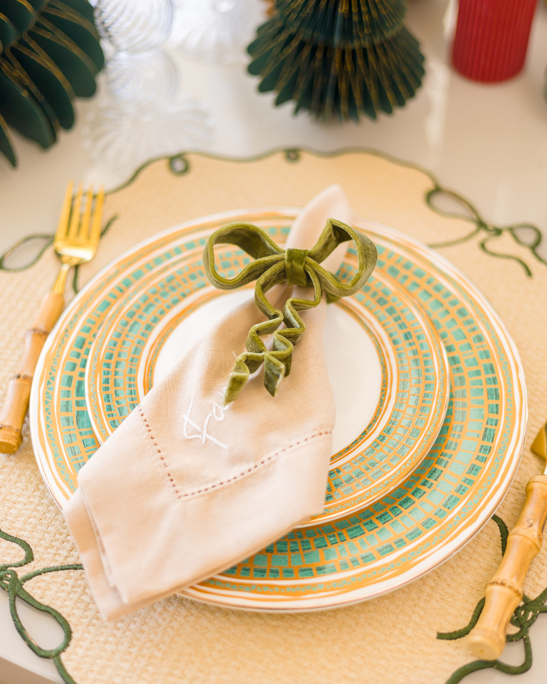 Porta Guardanapo Laço com Ondinhas Verde Oliva