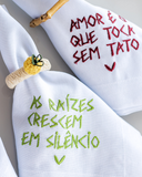 Conjunto 4 Guardanapos  em Linho Bordados Frases
