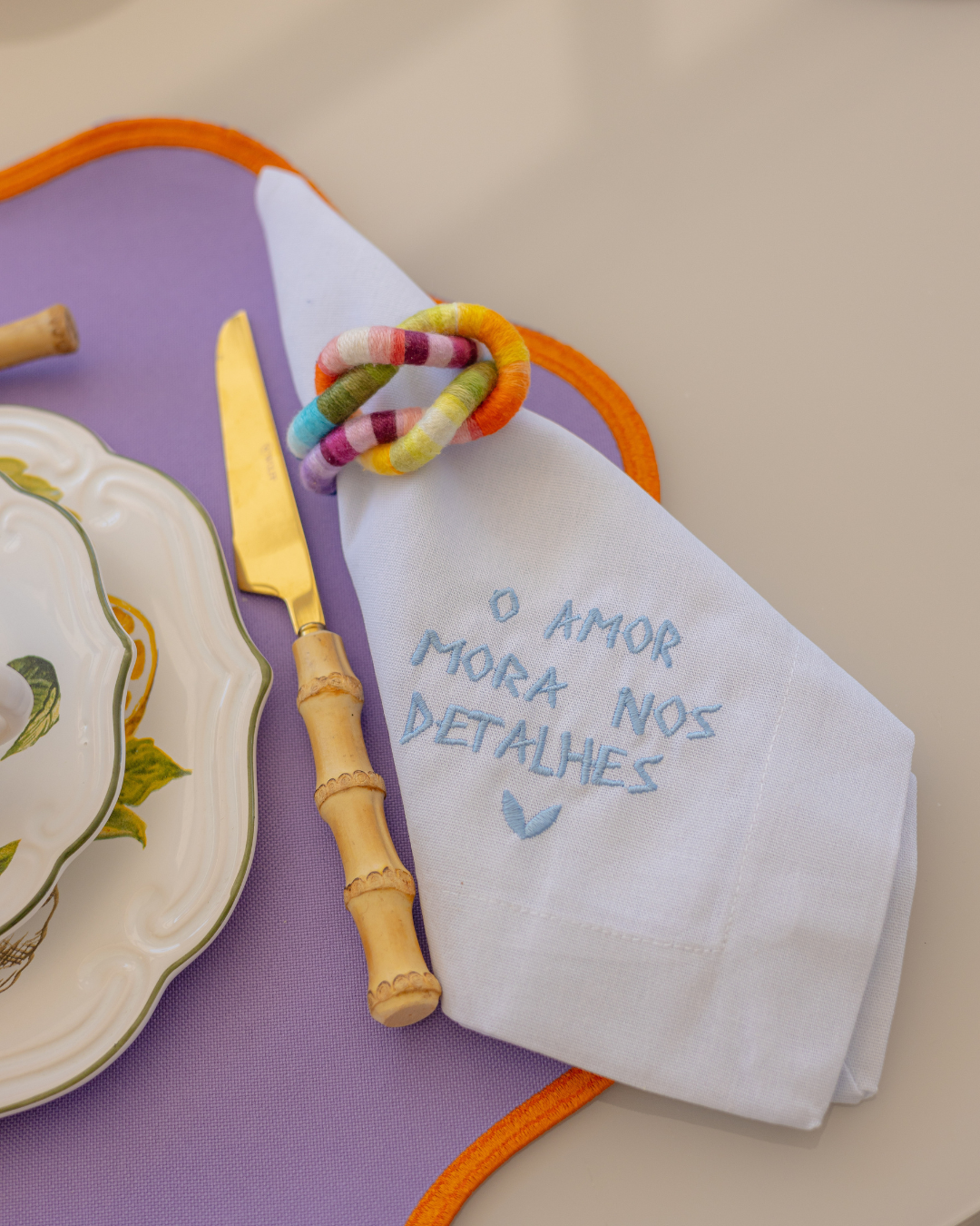 Conjunto 4 Guardanapos  em Linho Bordados Frases