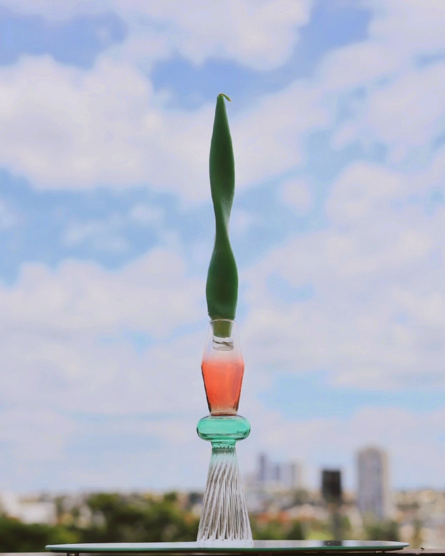 Castiçal Decorativo de Vidro Borossilicato Bold Red and Green - 25 x 4 cm