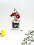 Mini Vaso Decorativo " O Amor Floresce Aqui" 12 x 5 cm